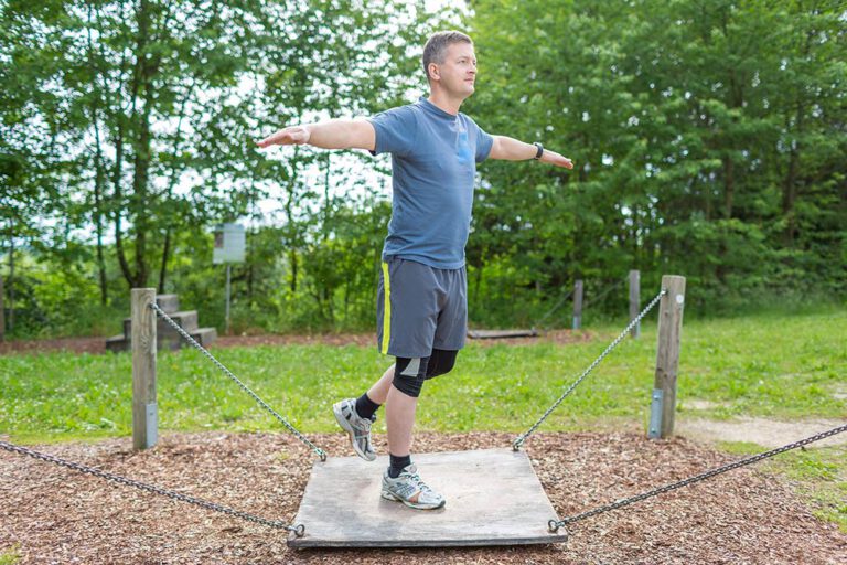 Motorikpark GrossGerungs Wackelplatte (c) HerzKreislaufZentrum